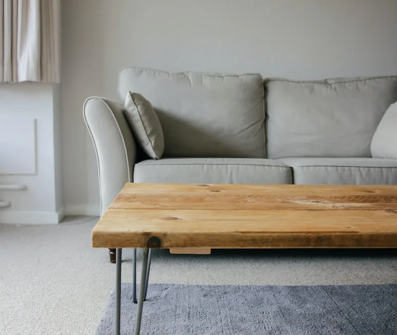 Choisir la meilleure table basse en bois massif : Guide d&rsquo;achat complet